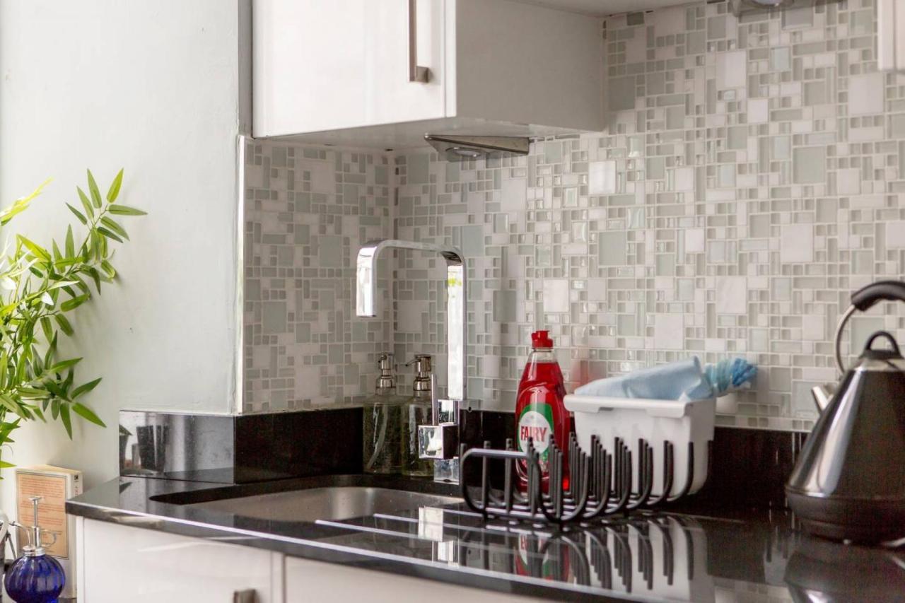 Joivy Converted Flat In Historic Building In New Town Единбург Екстер'єр фото
