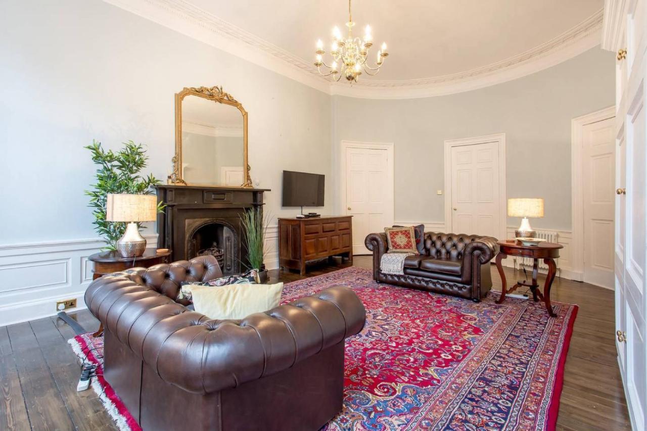 Joivy Converted Flat In Historic Building In New Town Единбург Екстер'єр фото
